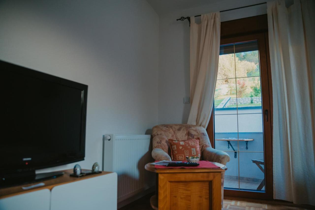 Apartmán Almira Tuzla Exteriér fotografie